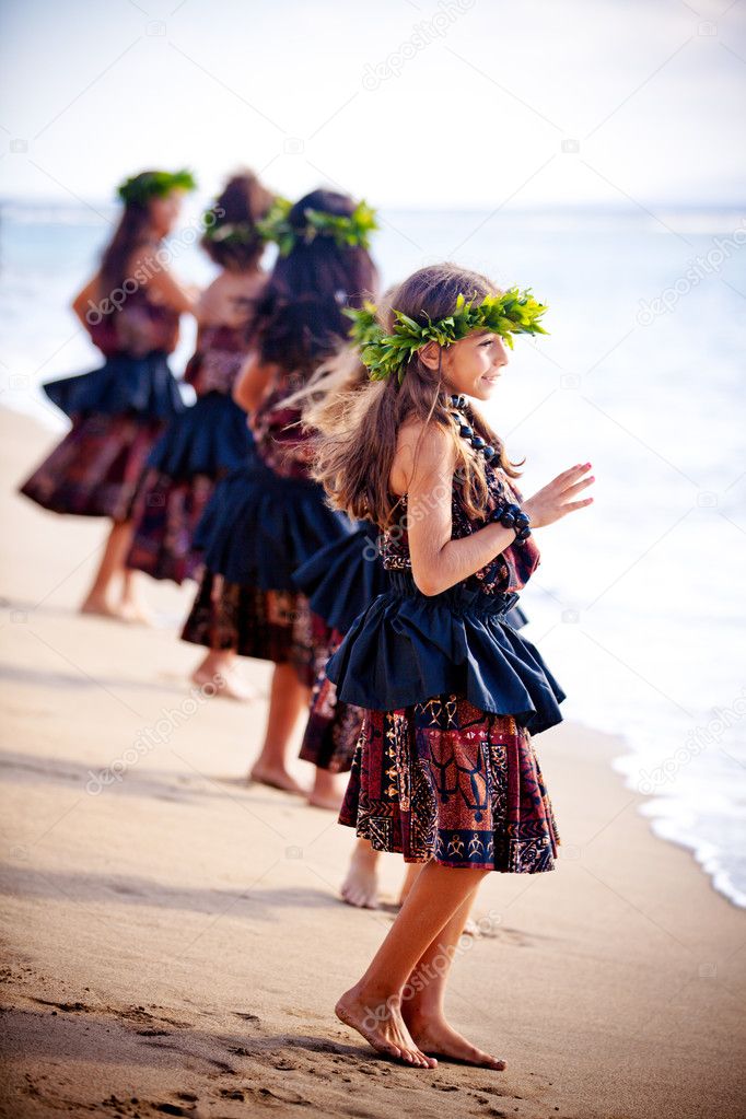 Maui Dancers