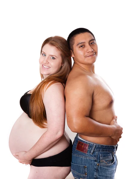 아름 다운 임신 부부 — 스톡 사진