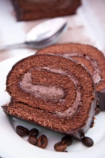 Rolo de bolo de chocolate — Fotografia de Stock