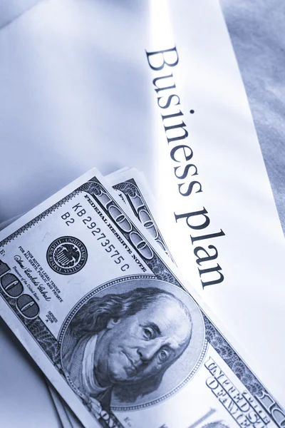 Business plan befruktningen med pengar — Stockfoto