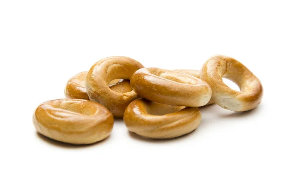 Biscoitos pequenos de anel de pão em branco — Fotografia de Stock