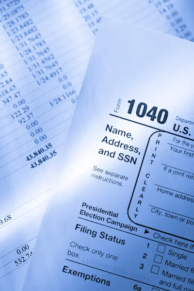 Tax form and operating budget — Stock Photo, Image