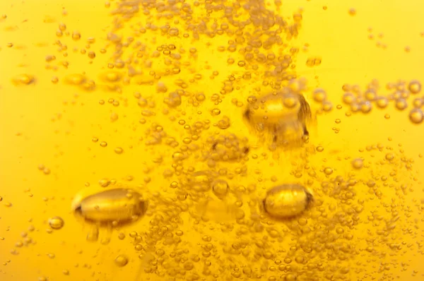 Burbujas en cerveza . —  Fotos de Stock