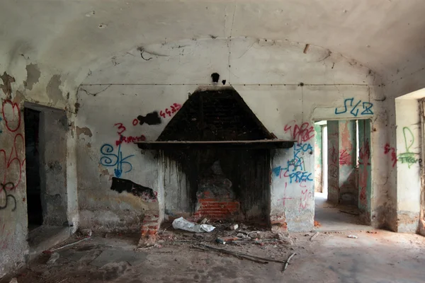 Terk edilmiş evde — Stok fotoğraf