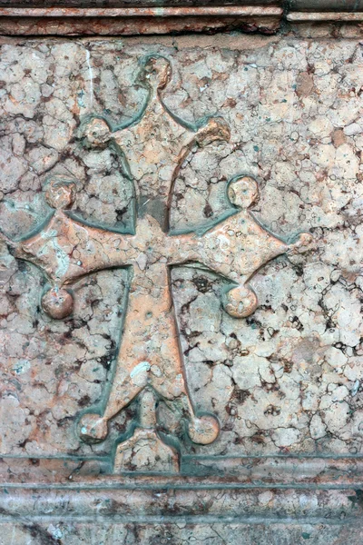 Símbolo Cruz esculpida — Fotografia de Stock