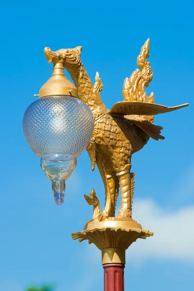 Thailändsk stil ljus pelare — Stockfoto