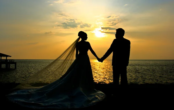Wedding couple sillhouette — Stock Photo, Image