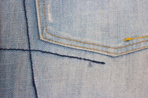 Награждённый синий джинс — стоковое фото