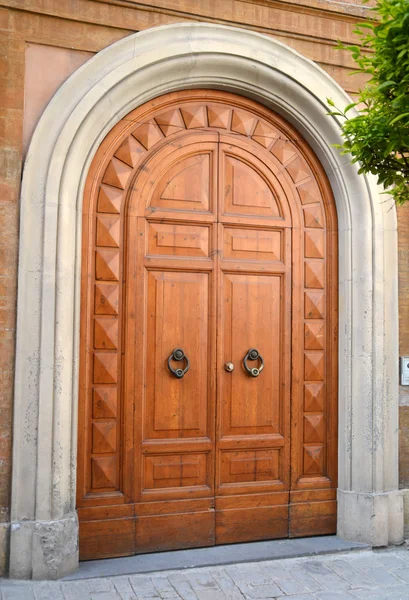Włoski drzwi — Zdjęcie stockowe
