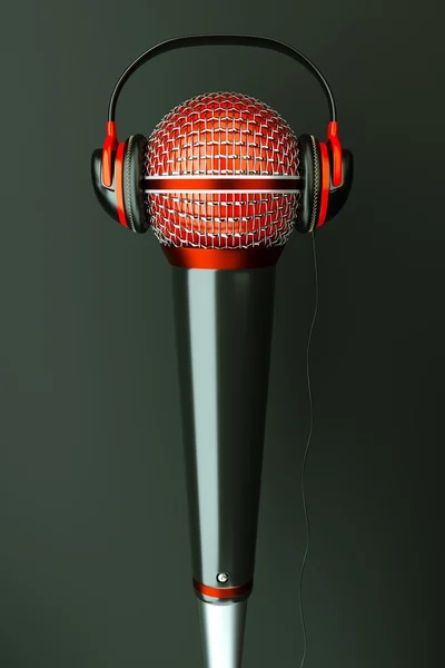 Um único microfone — Fotografia de Stock