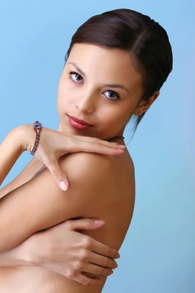 Beautiful woman with jewellery — Stock Photo, Image