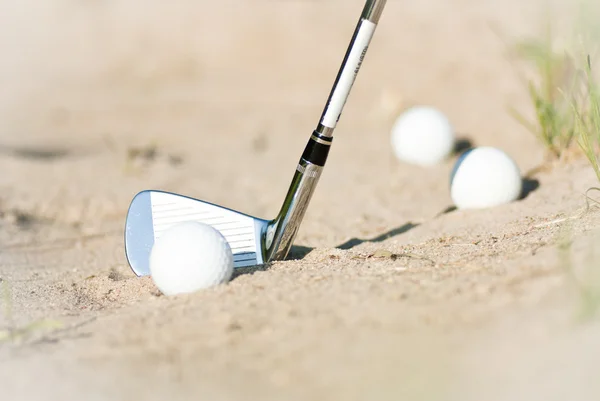A jogar golfe. bunker — Fotografia de Stock