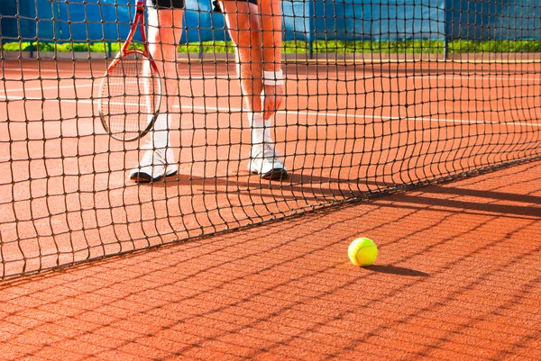 Tennis player on clay court — Stock Photo, Image