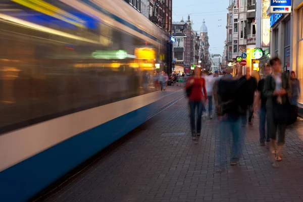Élvezi az esti Amszterdam — Stock Fotó