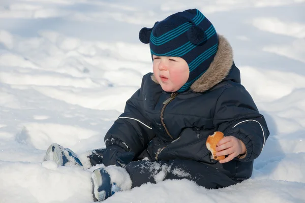 Snack en la nieve — Foto de Stock