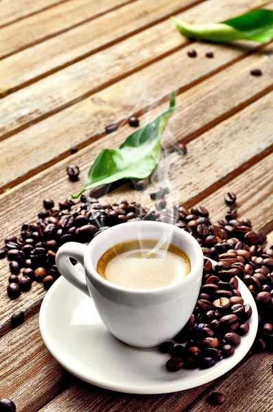Tasse chaude de café — Photo