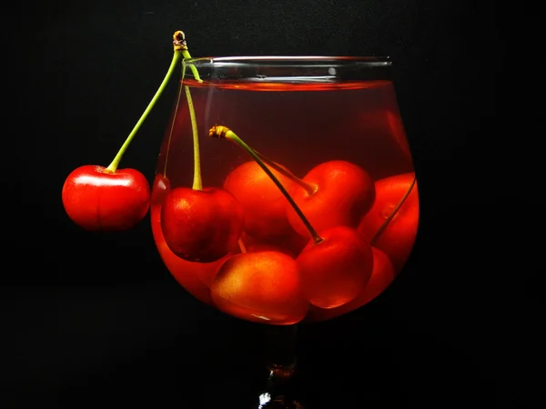 Sobremesa de cereja — Fotografia de Stock