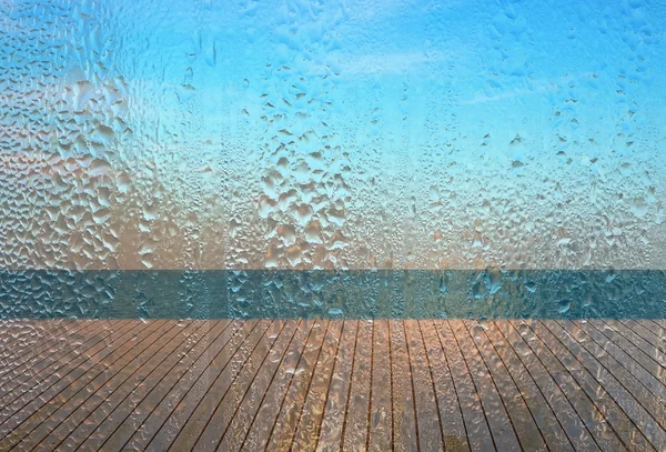 Vista al mar bajo la lluvia — Foto de Stock