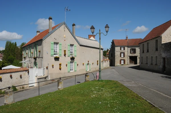 The village of Fontenay Saint Père — 图库照片
