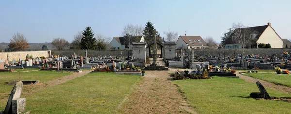 Кладбище Саги в Валь-д-Уазе — стоковое фото