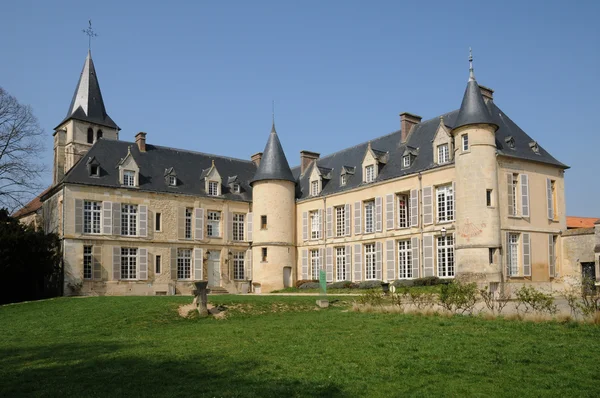 在瓦尔 d themericourt 的城堡瓦兹 — 图库照片