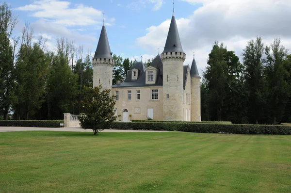 O castelo de Agassac em Gironde — Fotografia de Stock