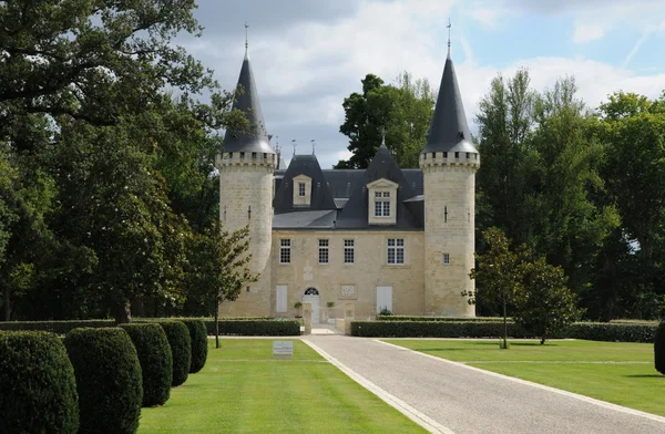 Le château d'Agassac en Gironde — Photo