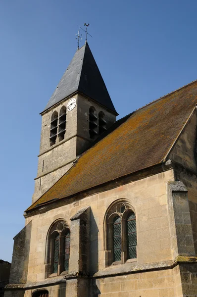 Frankrike, den gamla kyrkan av longuesse — Stockfoto