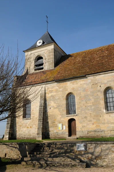 A igreja clássica de Sagy em V al d Oise — Fotografia de Stock