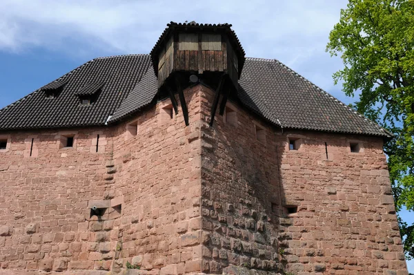 Schloss du haut koenigsbourg im Elsass — Stockfoto