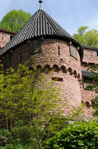 O castelo de Haut Koenigsbourg na Alsácia — Fotografia de Stock
