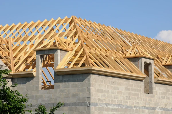 Roof structure of an house in Ile de France — Stock Photo, Image