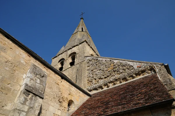 Εκκλησία του gaillon sur montcient στο les yvelines — Φωτογραφία Αρχείου