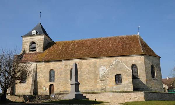 La classica chiesa di Sagy a V al d Oise — Foto Stock