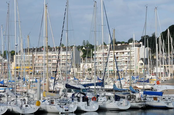 Бретань, гавань Перрос-Гирек — стоковое фото