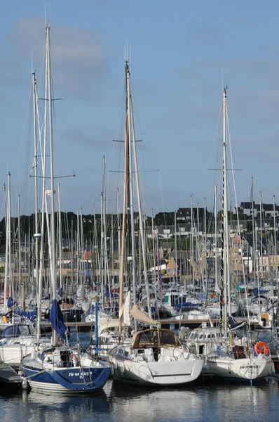 Bretagne-ban, a kikötő Perros-Guirec — Stock Fotó