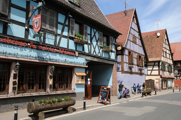 Alsácia, a aldeia de Kintzheim em Bas Rhin — Fotografia de Stock
