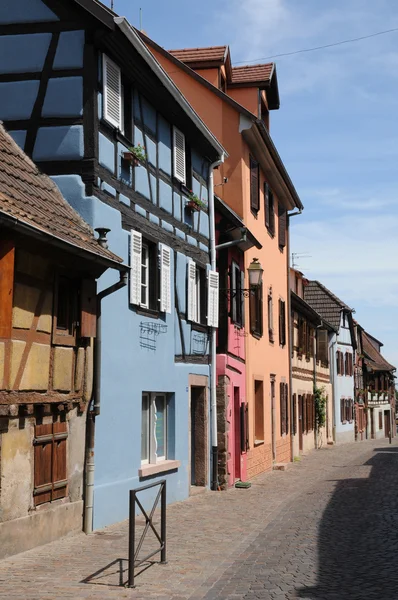Франция, деревня Бергхайм в Эльзасе — стоковое фото