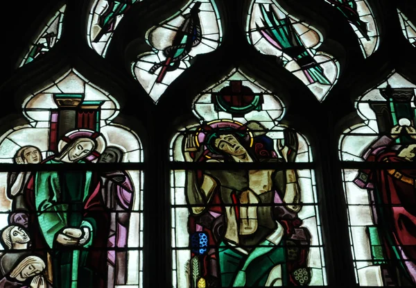 フランス poissy 僧院教会のステンド グラスの窓 — ストック写真