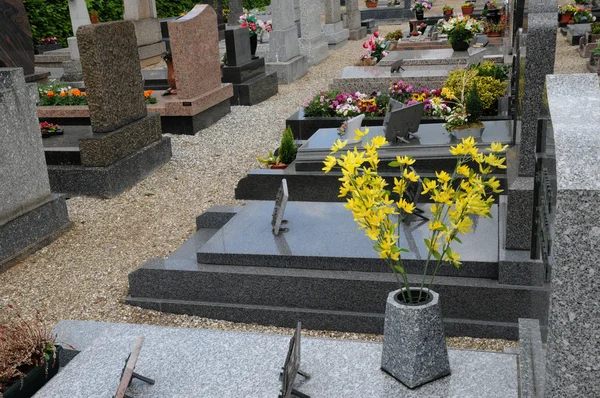 O cemitério de Oberhausbergen na Alsácia — Fotografia de Stock