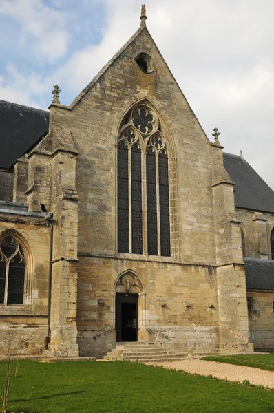 法国的埃库伊 l 厄尔学院教堂 — 图库照片