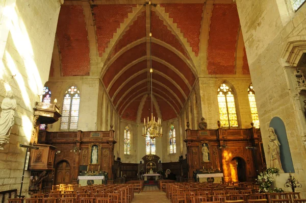 Francia, la iglesia colegiata de Ecouis en l Eure — Foto de Stock