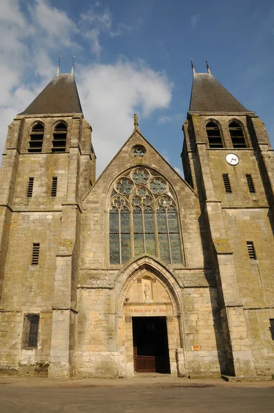 Francie, kolegiátní kostel ecouis v l eure — Stock fotografie