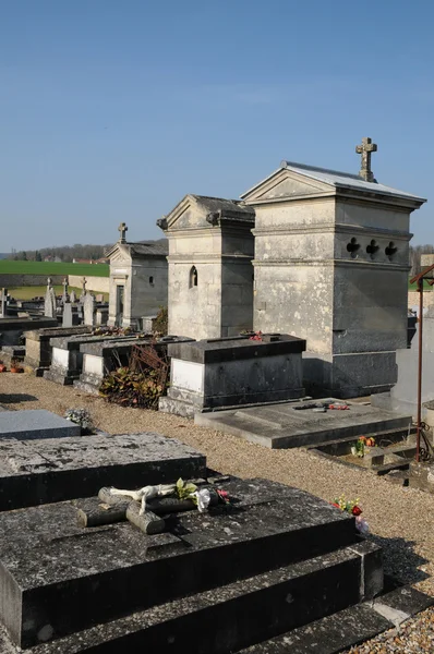Kirkegården Sagy i Val d Oise - Stock-foto