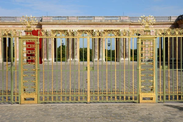 Frankrijk, le grand trianon in het park van versailles paleis — Stockfoto