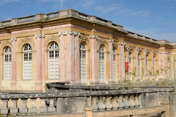 France, Le Grand Trianon in the park of Versailles Palace — Stock Photo, Image