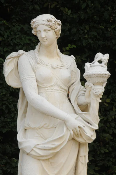Ile de france, άγαλμα στο παλάτι πάρκο των Βερσαλλιών — Φωτογραφία Αρχείου