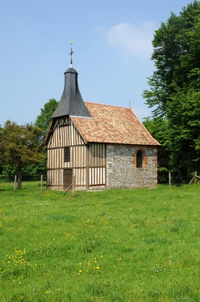 Normandie, la chapelle de l essart mador en lyons la foret — Foto de Stock