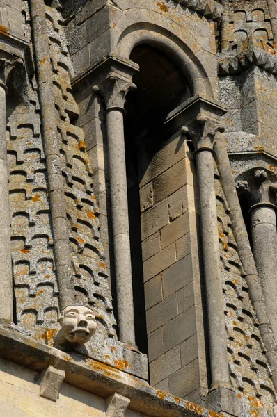 Yvelines, vernouillet Kilisesi'nin çan kulesi — Stok fotoğraf