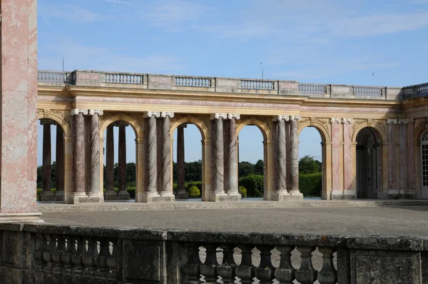 Francja, le grand trianon w pałacu park wersalski — Zdjęcie stockowe